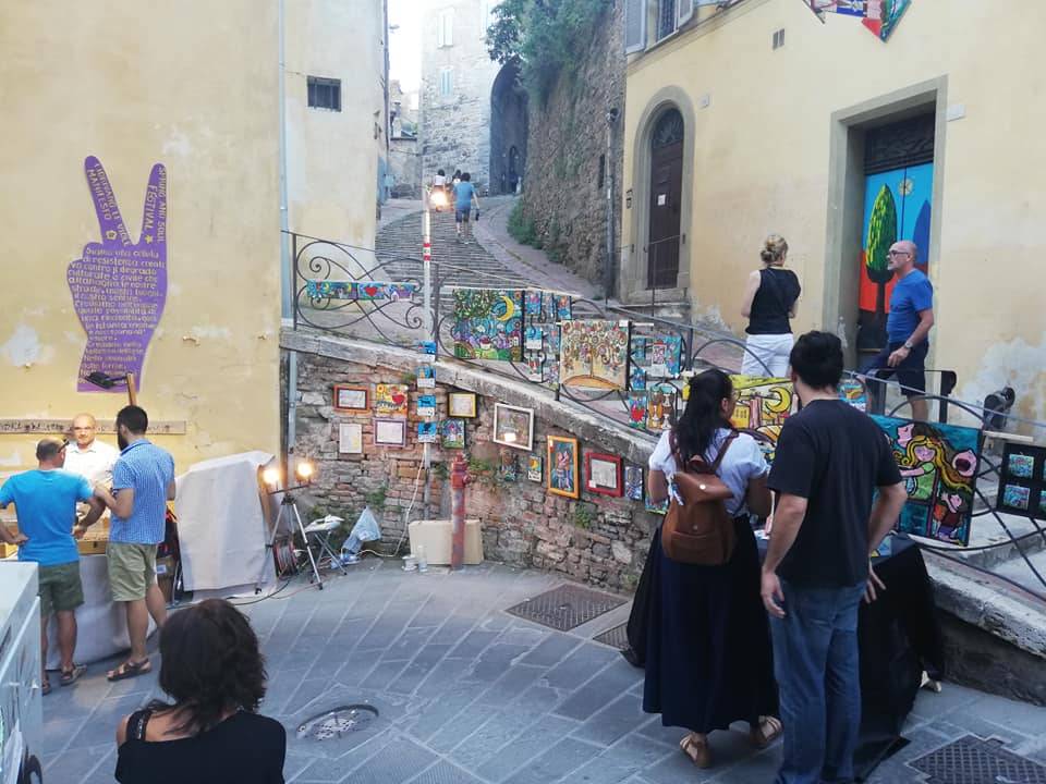 Perugia fa comunità: il festival Alchemika in Via della Viola