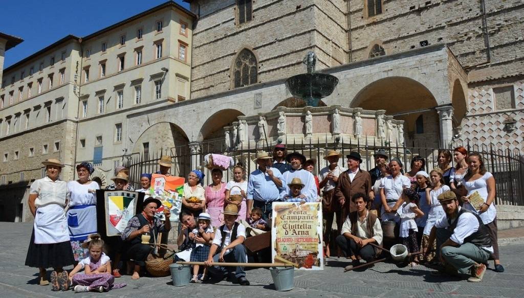 Perugia, a Civitella d'Arna la Festa delle campane e del dialetto perugino