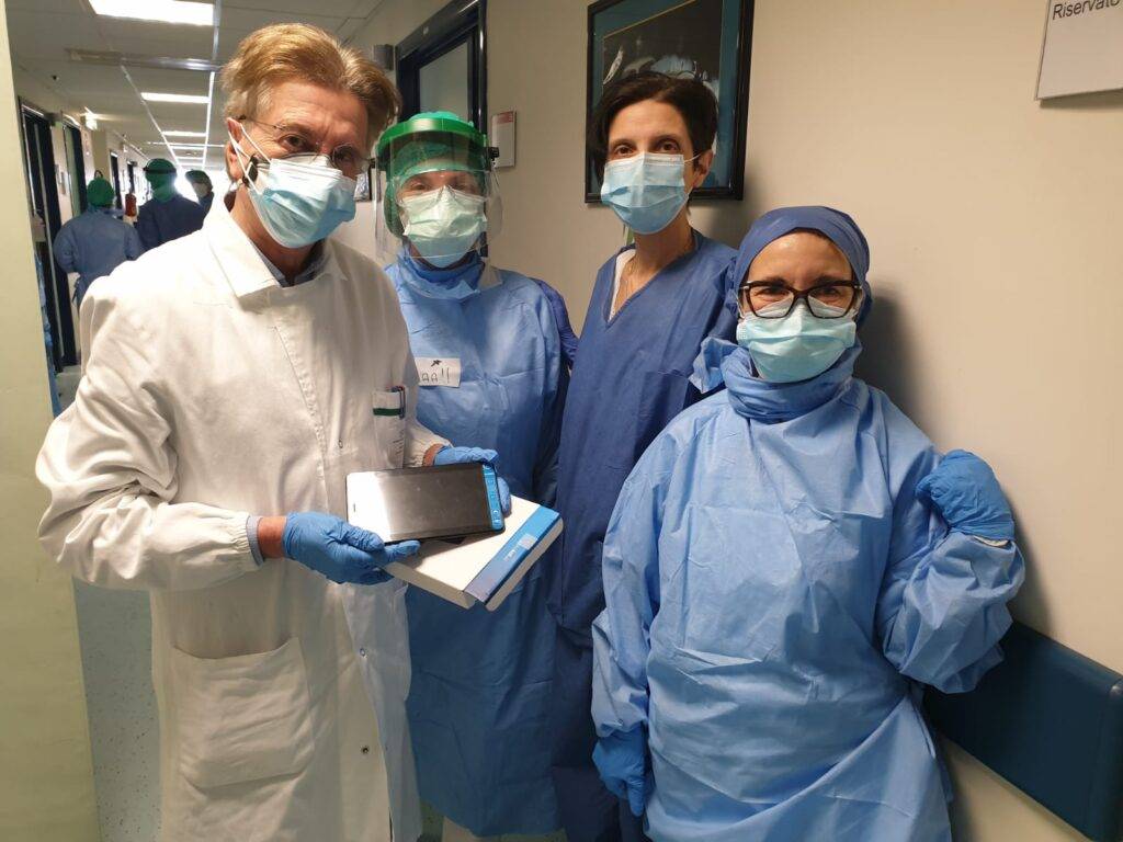 Coronavirus, il Gruppo Barton dona tablet agli ospedali umbri